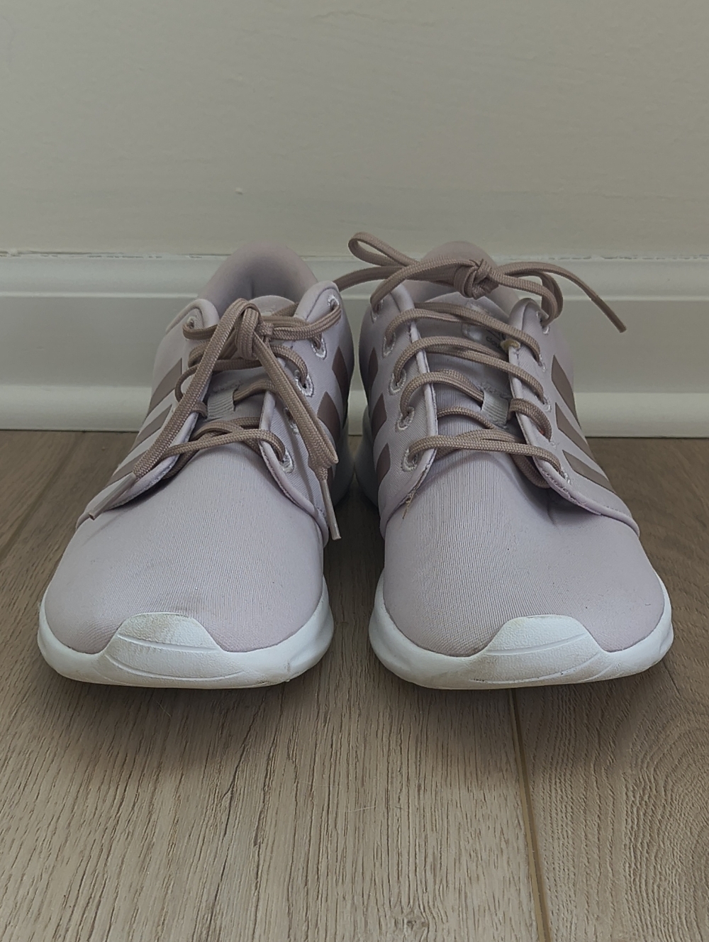 Women’s Adidas Pastel Purple Cloudfoam Sneakers | Size 8